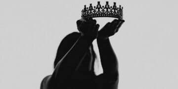 Thailand’s Queen Mother Sirikit dies at 93